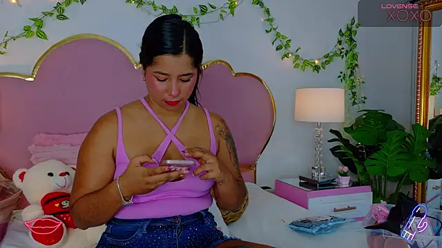 EmmaCrush online show from 11-11-25, 09:04