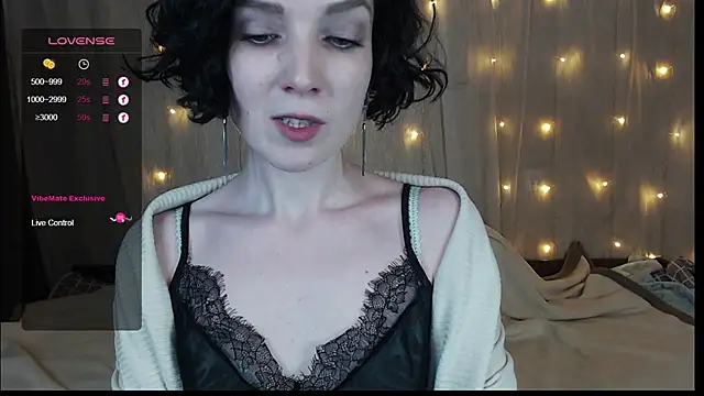 TinaWince online show from 12-14-24, 08:23