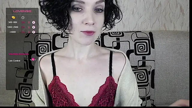 TinaWince online show from 02-08-25, 05:40