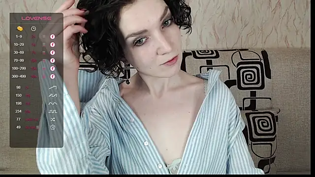 TinaWince online show from 03-23-25, 05:43