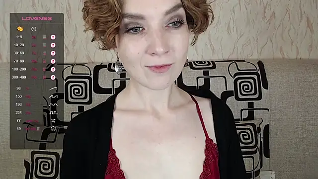 TinaWince online show from 10-10-25, 04:44