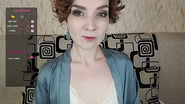 TinaWince online show from 10-16-25, 04:46