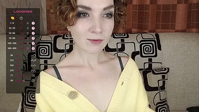 TinaWince online show from 11-22-25, 04:55