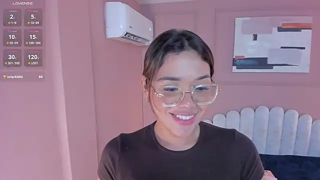 Snapshot of mara_brooks chatting on 03-16-25, 01:38 mara brooks online show from 03-16-25, 01:38