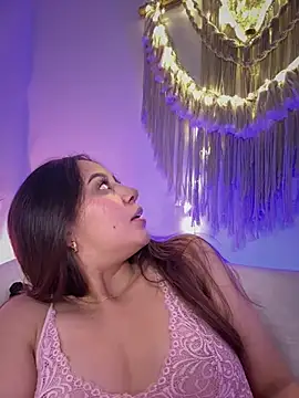 Snapshot of Naughty_arabs chatting on 03-04-26, 03:23 Naughty arabs online show from 03-04-26, 03:23