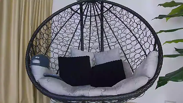 alex noa online show from 11-12-25, 07:24