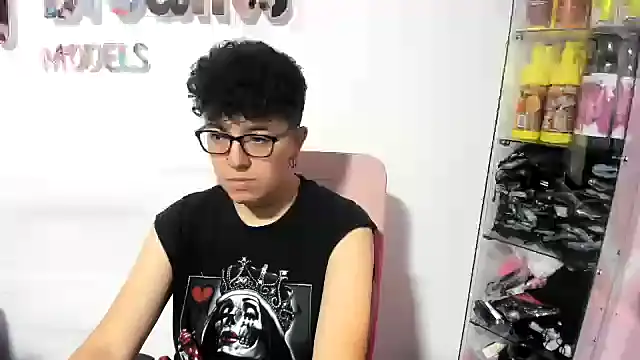 alex noa online show from 04-07-26, 04:46