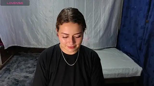 kitty d online show from 04-21-26, 12:45