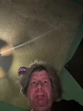 Snapshot of Diaperking916 chatting on 11-29-25, 03:37 Diaperking916 online show from 11-29-25, 03:37