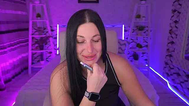 ArianaDarkk online show from 04-15-26, 07:58