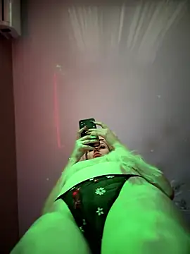 Snapshot of Teya_moon_ chatting on 12-07-24, 10:56 Teya moon  online show from 12-07-24, 10:56