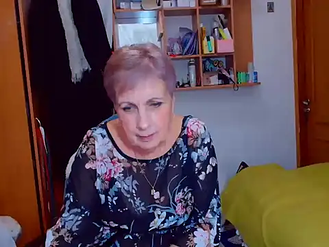 Snapshot of Victoria5643 chatting on 12-04-24, 08:51 Victoria5643 online show from 12-04-24, 08:51