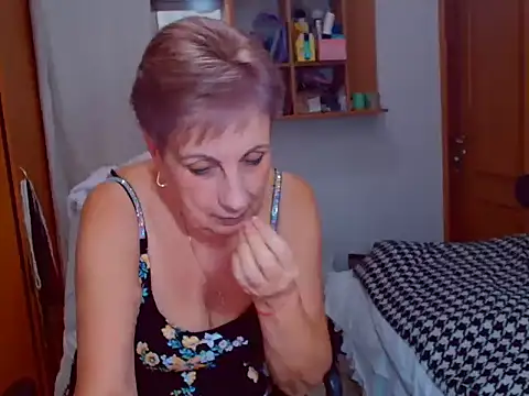 Snapshot of Victoria5643 chatting on 12-23-24, 07:09 Victoria5643 online show from 12-23-24, 07:09