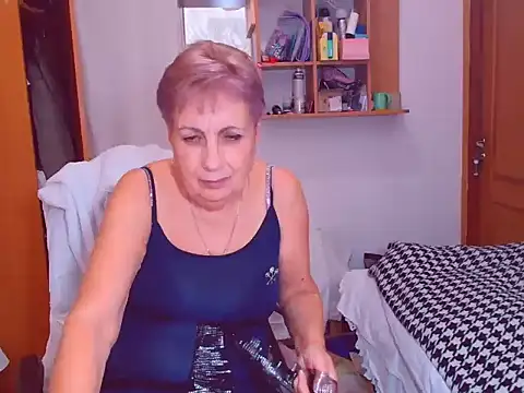 Snapshot of Victoria5643 chatting on 12-23-24, 10:23 Victoria5643 online show from 12-23-24, 10:23