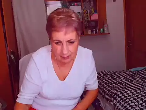 Snapshot of Victoria5643 chatting on 12-27-24, 07:57 Victoria5643 online show from 12-27-24, 07:57