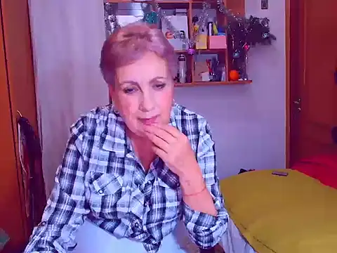 Snapshot of Victoria5643 chatting on 12-29-24, 06:16 Victoria5643 online show from 12-29-24, 06:16