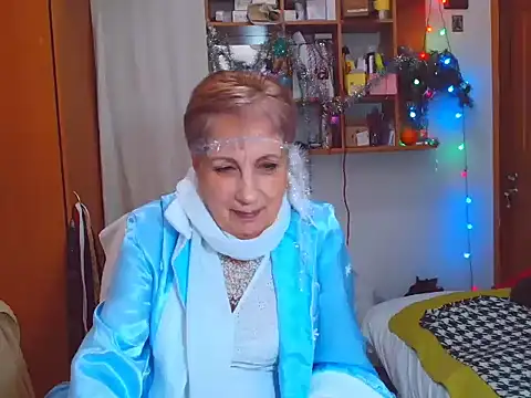 Snapshot of Victoria5643 chatting on 01-08-25, 09:01 Victoria5643 online show from 01-08-25, 09:01