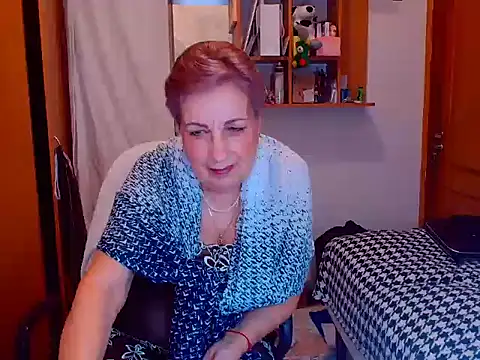 Snapshot of Victoria5643 chatting on 02-16-25, 03:59 Victoria5643 online show from 02-16-25, 03:59