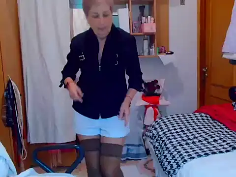 Snapshot of Victoria5643 chatting on 03-16-25, 08:32 Victoria5643 online show from 03-16-25, 08:32