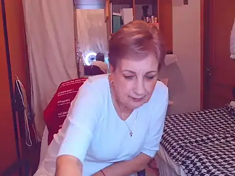 Snapshot of Victoria5643 chatting on 03-19-25, 08:11 Victoria5643 online show from 03-19-25, 08:11