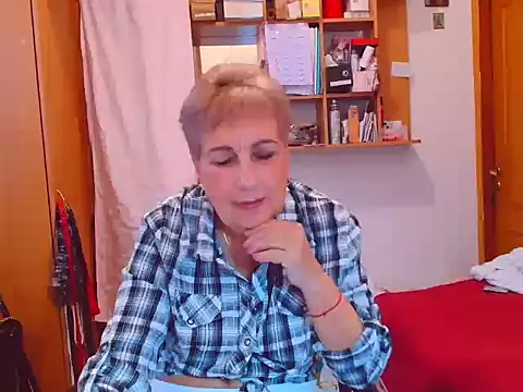 Snapshot of Victoria5643 chatting on 10-05-25, 03:10 Victoria5643 online show from 10-05-25, 03:10