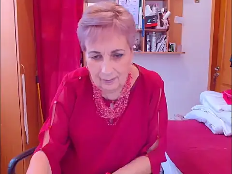 Snapshot of Victoria5643 chatting on 11-09-25, 10:57 Victoria5643 online show from 11-09-25, 10:57