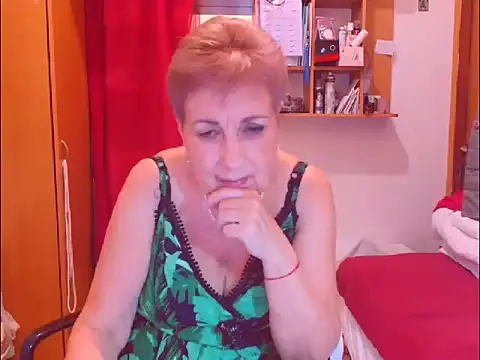 Snapshot of Victoria5643 chatting on 12-03-25, 04:38 Victoria5643 online show from 12-03-25, 04:38