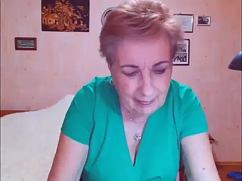 Victoria5643 online show from 03-16-26, 07:29