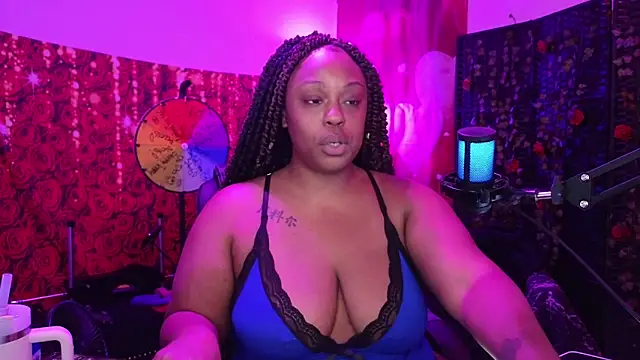 Snapshot of cheriserozequeen chatting on 04-18-26, 02:26 cheriserozequeen online show from 04-18-26, 02:26