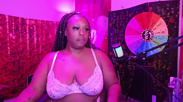 Snapshot of cheriserozequeen chatting on 05-04-26, 06:15 cheriserozequeen online show from 05-04-26, 06:15