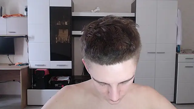 Snapshot of angryzan chatting on 12-27-24, 09:50 angryzan online show from 12-27-24, 09:50