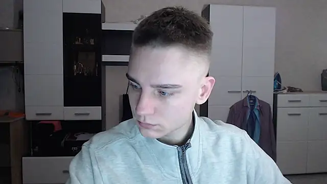 Snapshot of angryzan chatting on 01-09-25, 03:36 angryzan online show from 01-09-25, 03:36