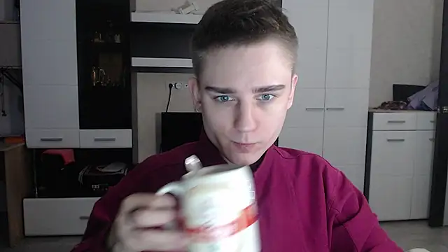 Snapshot of angryzan chatting on 01-29-25, 04:26 angryzan online show from 01-29-25, 04:26