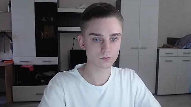 Snapshot of angryzan chatting on 01-31-25, 10:52 angryzan online show from 01-31-25, 10:52