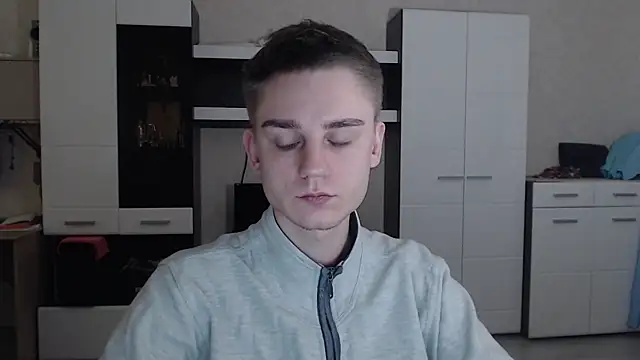 Snapshot of angryzan chatting on 02-04-25, 07:18 angryzan online show from 02-04-25, 07:18