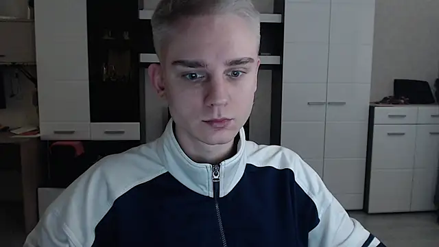 Snapshot of angryzan chatting on 02-10-25, 04:52 angryzan online show from 02-10-25, 04:52