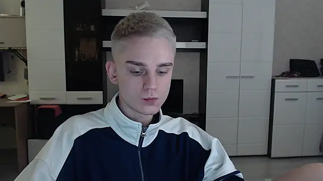 Snapshot of angryzan chatting on 02-10-25, 07:58 angryzan online show from 02-10-25, 07:58