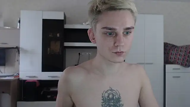 Snapshot of angryzan chatting on 03-12-25, 09:34 angryzan online show from 03-12-25, 09:34