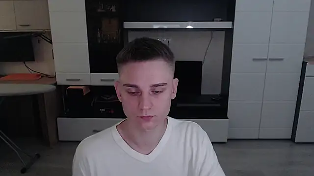 Snapshot of angryzan chatting on 10-01-25, 05:46 angryzan online show from 10-01-25, 05:46