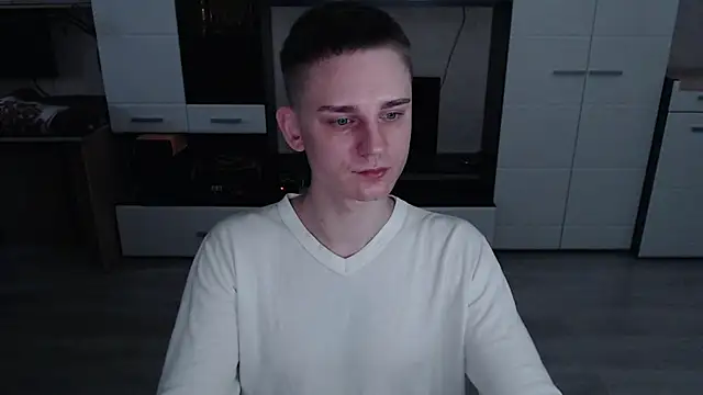 Snapshot of angryzan chatting on 10-27-25, 05:22 angryzan online show from 10-27-25, 05:22