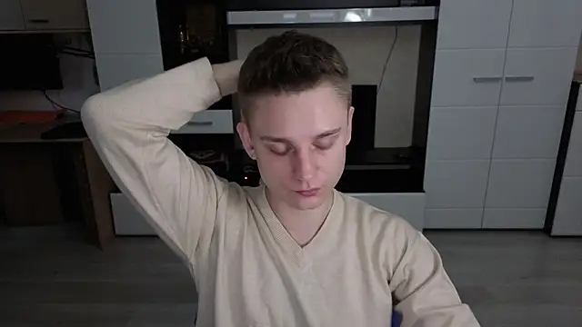 Snapshot of angryzan chatting on 11-06-25, 04:35 angryzan online show from 11-06-25, 04:35