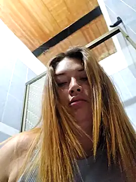 Snapshot of Sofia_Queen17 chatting on 02-14-25, 10:17 Sofia Queen17 online show from 02-14-25, 10:17