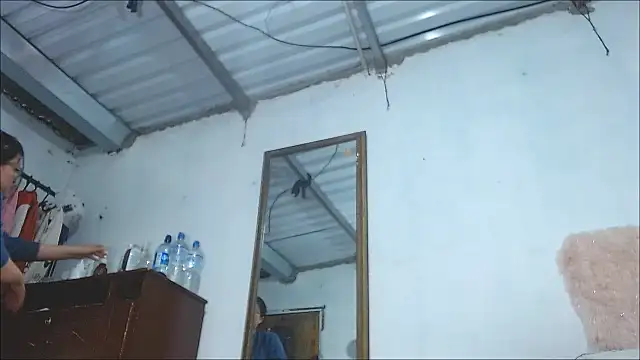 Snapshot of hairy_pussywet chatting on 10-14-25, 04:46 hairy pussywet online show from 10-14-25, 04:46