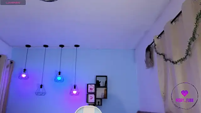 Peggy Funn online show from 12-30-24, 02:31