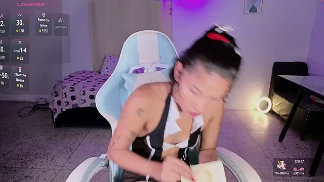 Peggy Funn online show from 09-29-25, 11:42