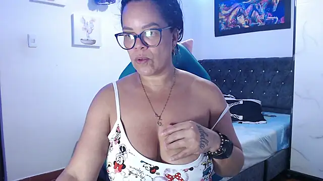 sofia lopez76 online show from 09-16-25, 03:13