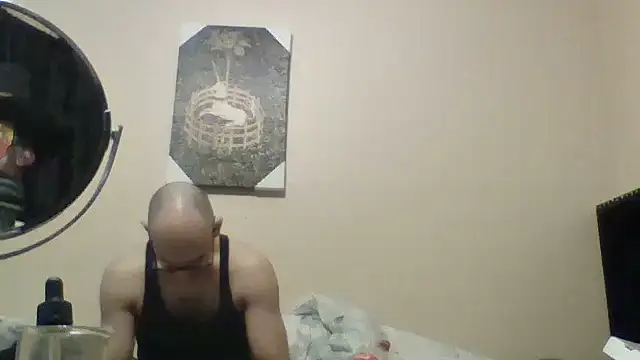 Snapshot of hailzeffn chatting on 05-16-26, 10:36 hailzeffn online show from 05-16-26, 10:36