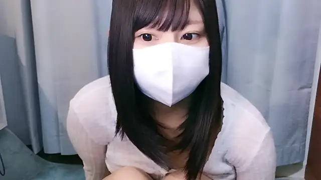 Snapshot of YUTSU_KI chatting on 04-11-26, 04:11 YUTSU KI online show from 04-11-26, 04:11