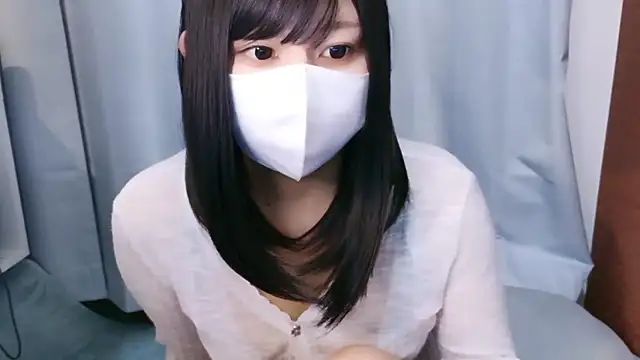 Snapshot of YUTSU_KI chatting on 04-14-26, 03:40 YUTSU KI online show from 04-14-26, 03:40
