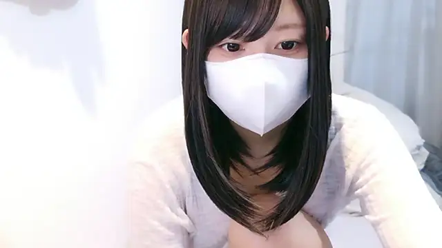 Snapshot of YUTSU_KI chatting on 05-15-26, 09:22 YUTSU KI online show from 05-15-26, 09:22